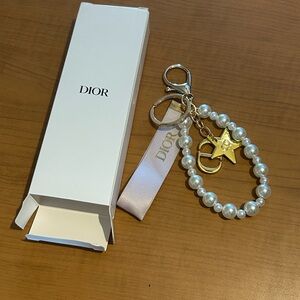 Dior White Faux Pearl GWP Keychain with Gold Star